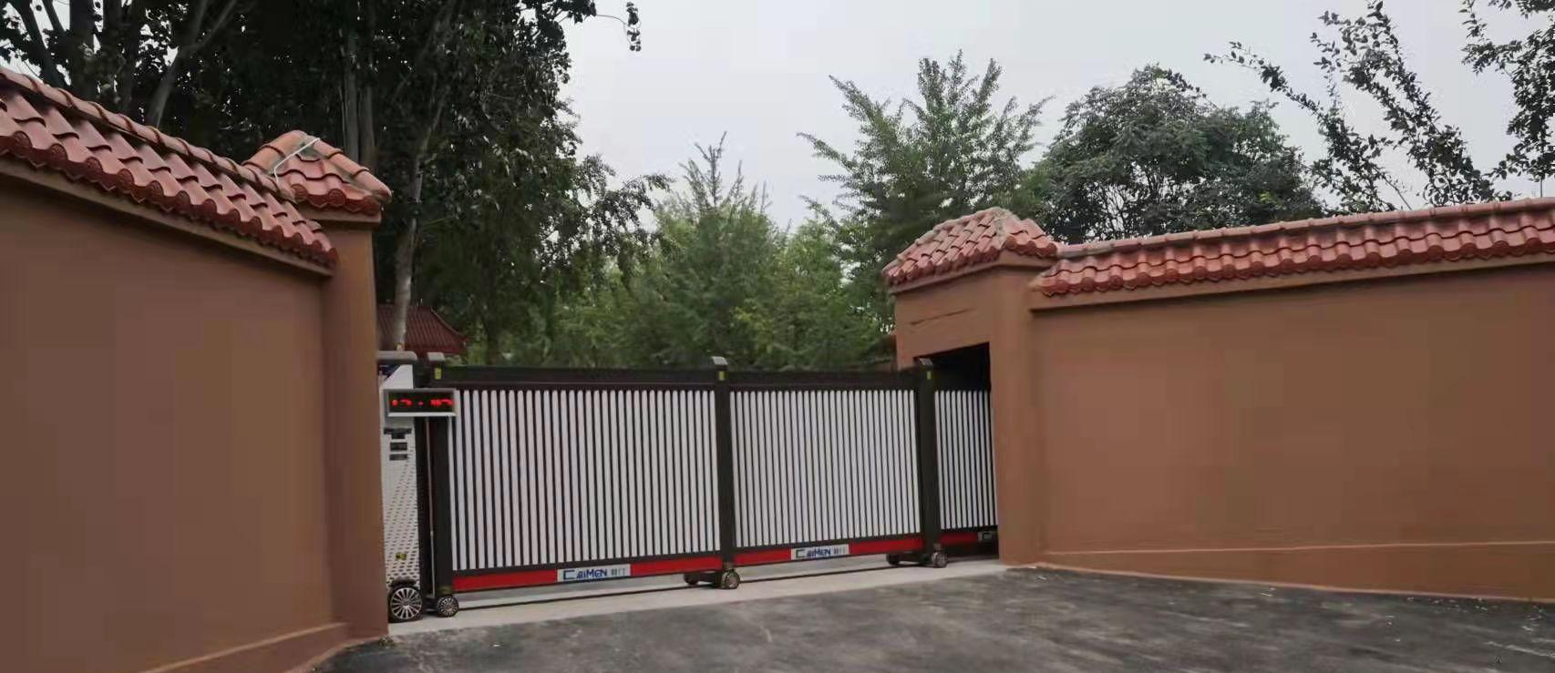 北京建工集团智能分段门安装案例分享