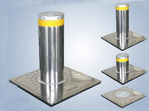 路障升降柱是通过一个终端来控制柱子升降的装置