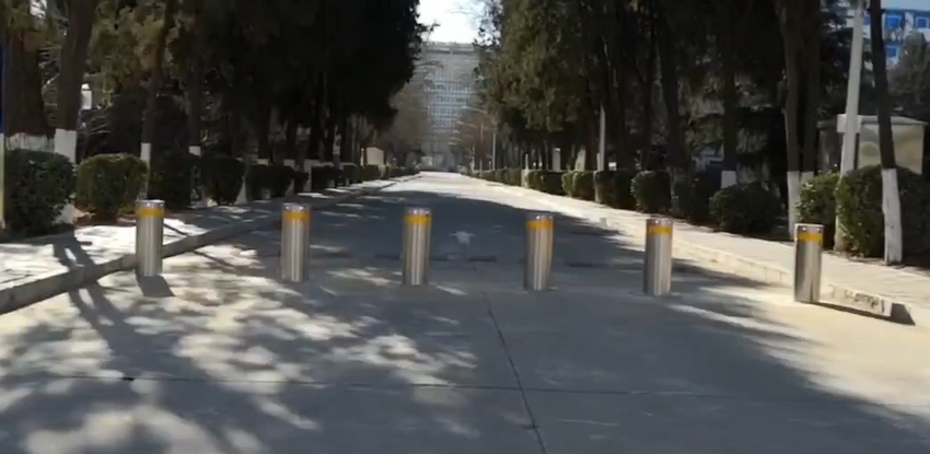 守护核安全防线！北京财门为核研究所打造智能升降柱系统